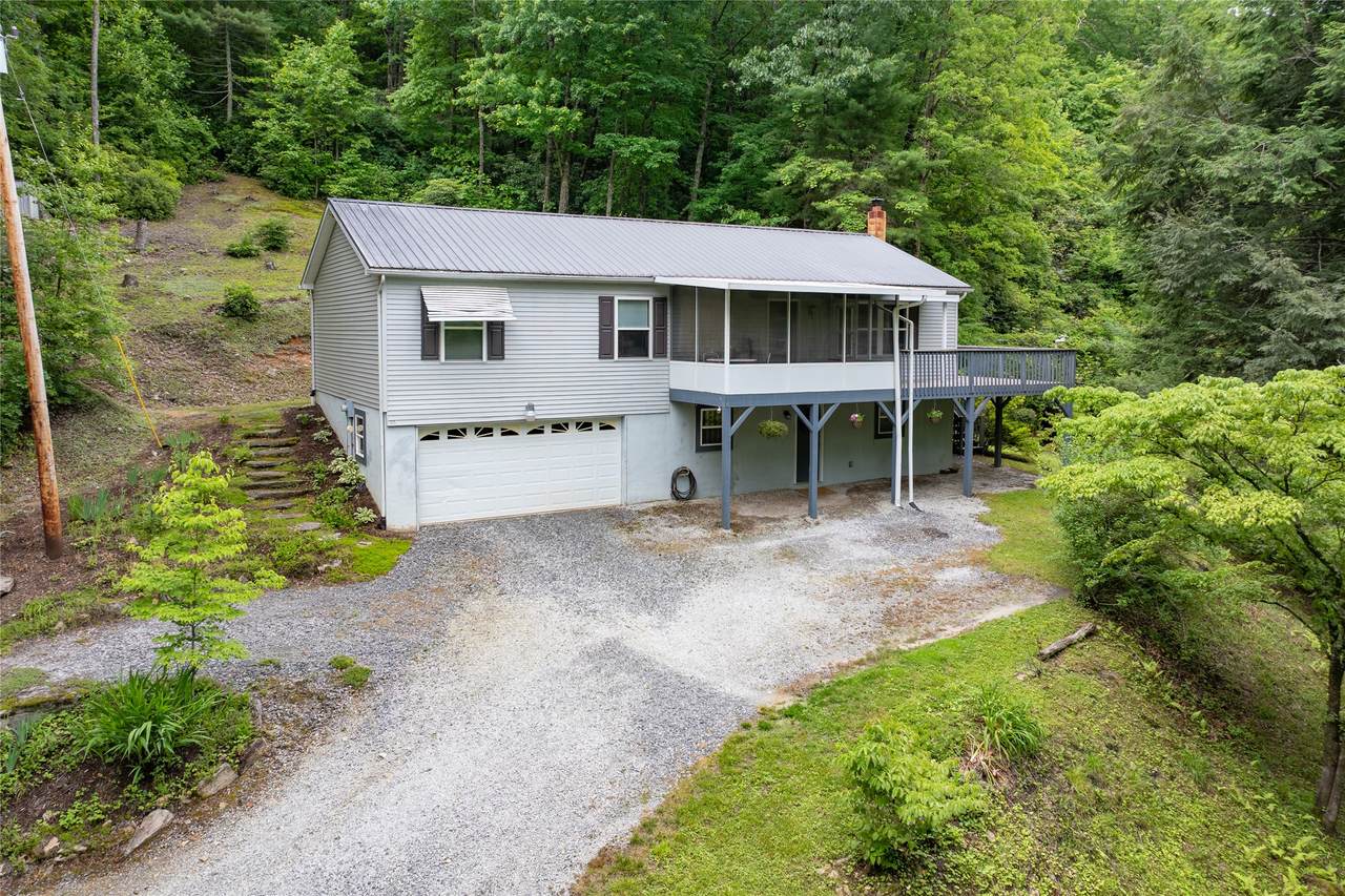 125 Round Mountain Road - Photo 1