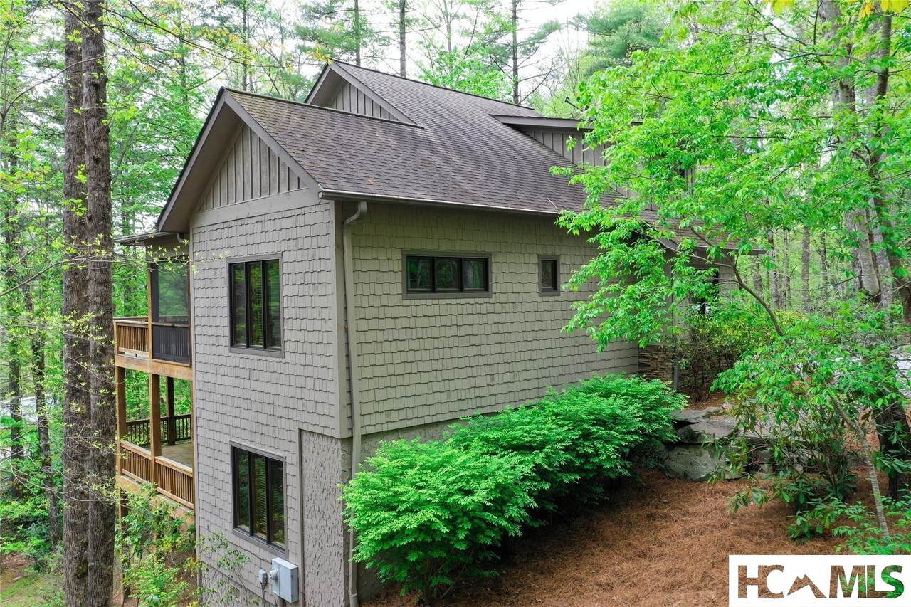 345 Scotch Highlands Loop - Photo 1