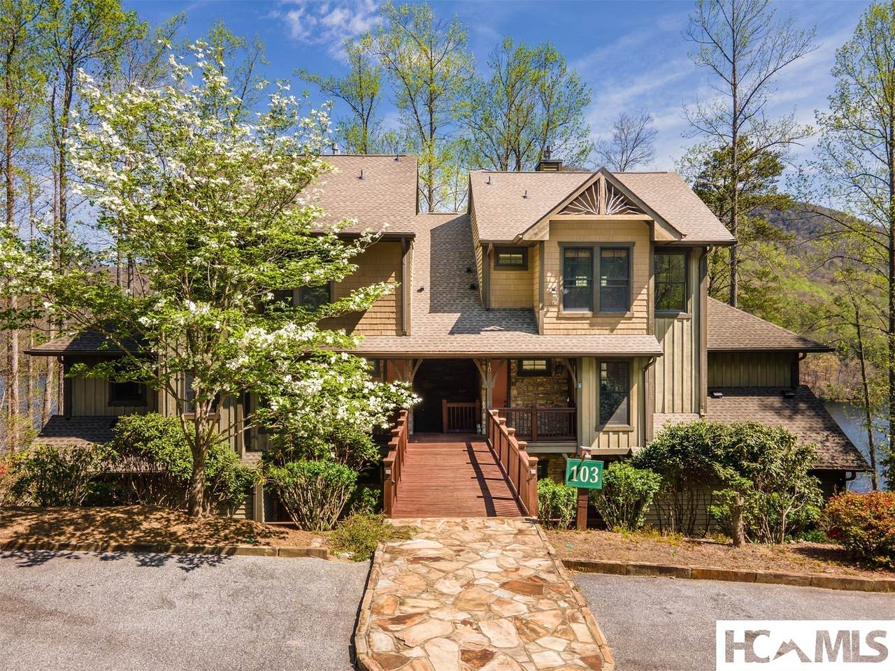 103 Southshore Drive - Photo 1