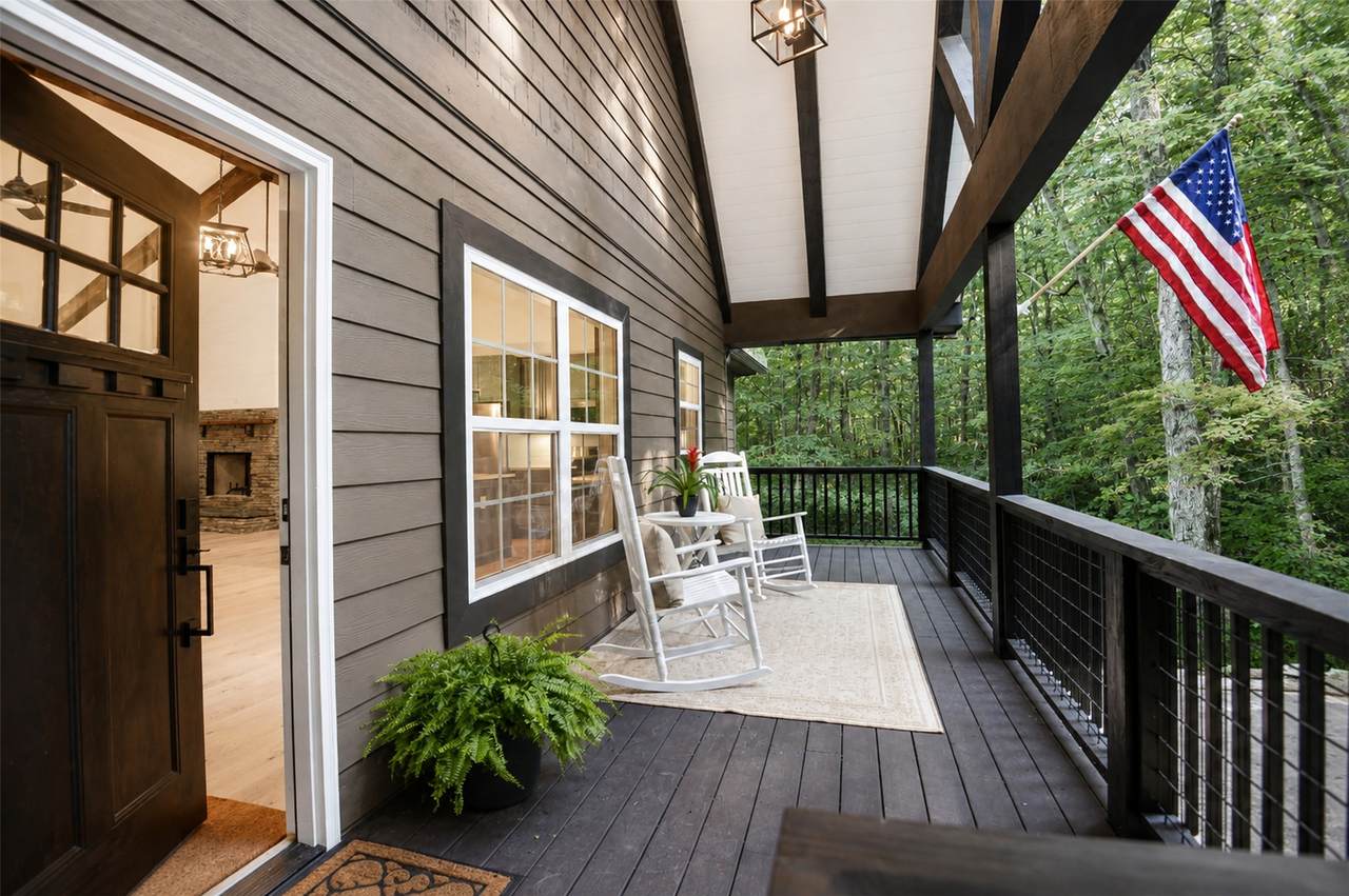110 Toxaway Lane - Photo 1