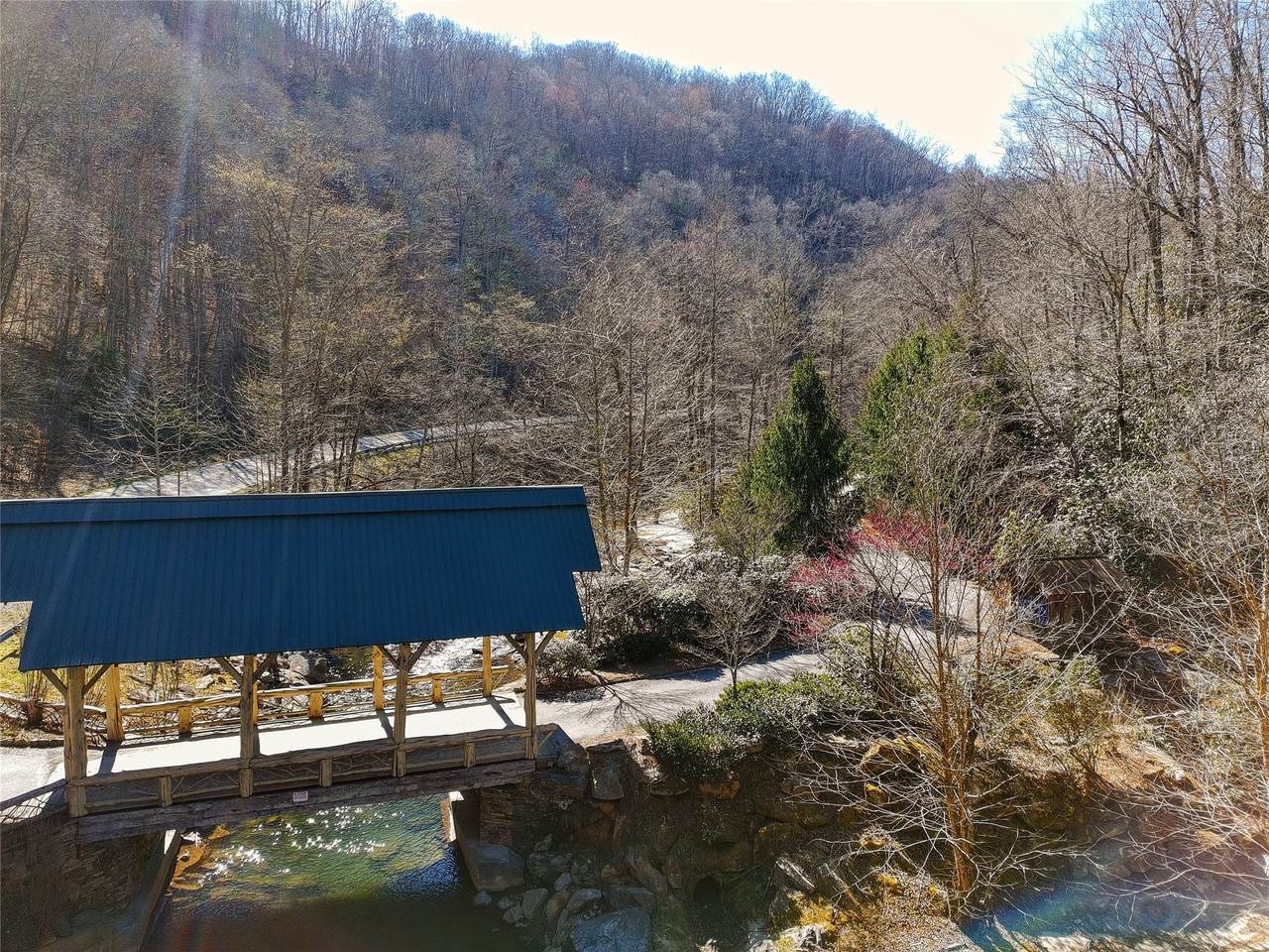 https://bt-photos.global.ssl.fastly.net/hcbor/1280_boomver_2_1000408-2.jpg