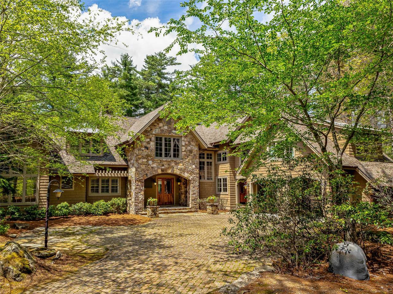 228 Mills Creek Trace - Photo 1