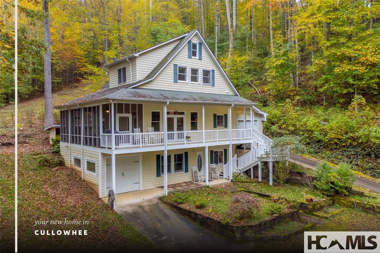 355 Trails End Lane - Photo 1