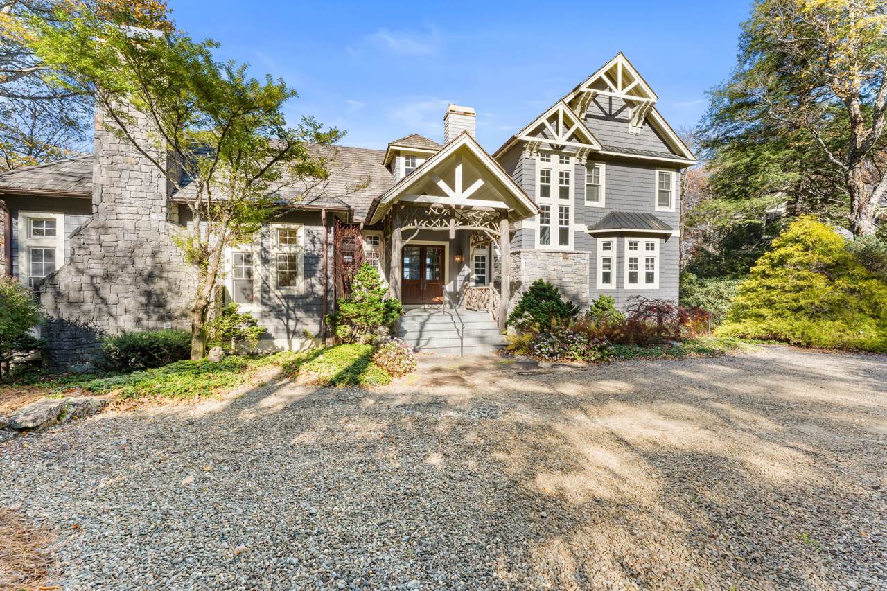 626 Ravenel Ridge Road - Photo 1