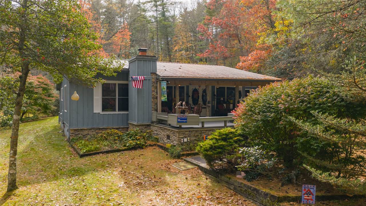 11 Sky Ranch Lane - Photo 1