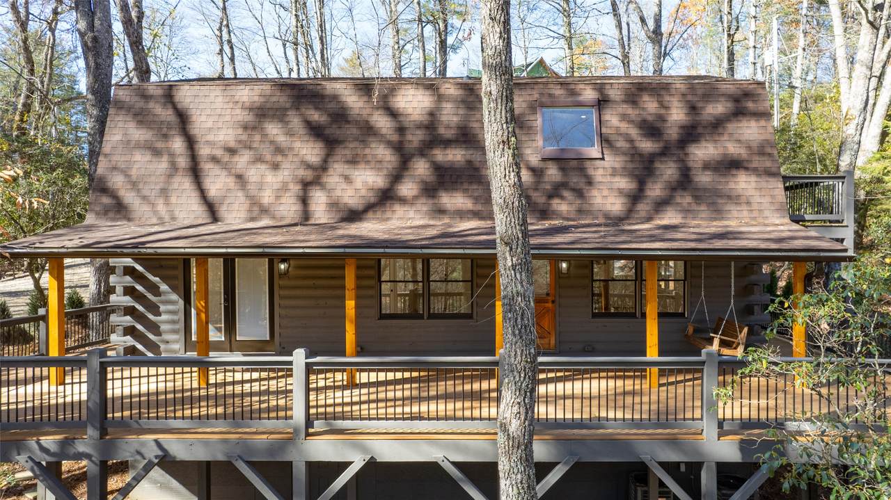 205 Hemlock Circle - Photo 1