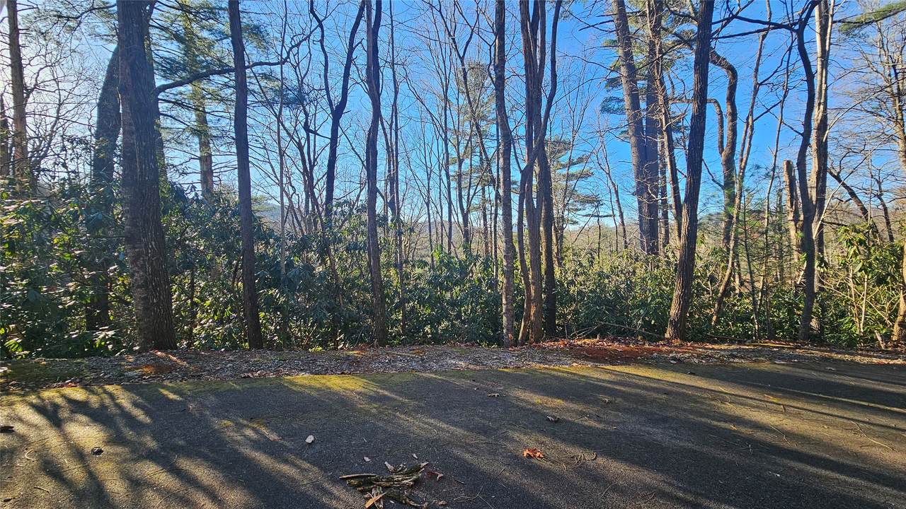 282 Pine Cone Court - Photo 1