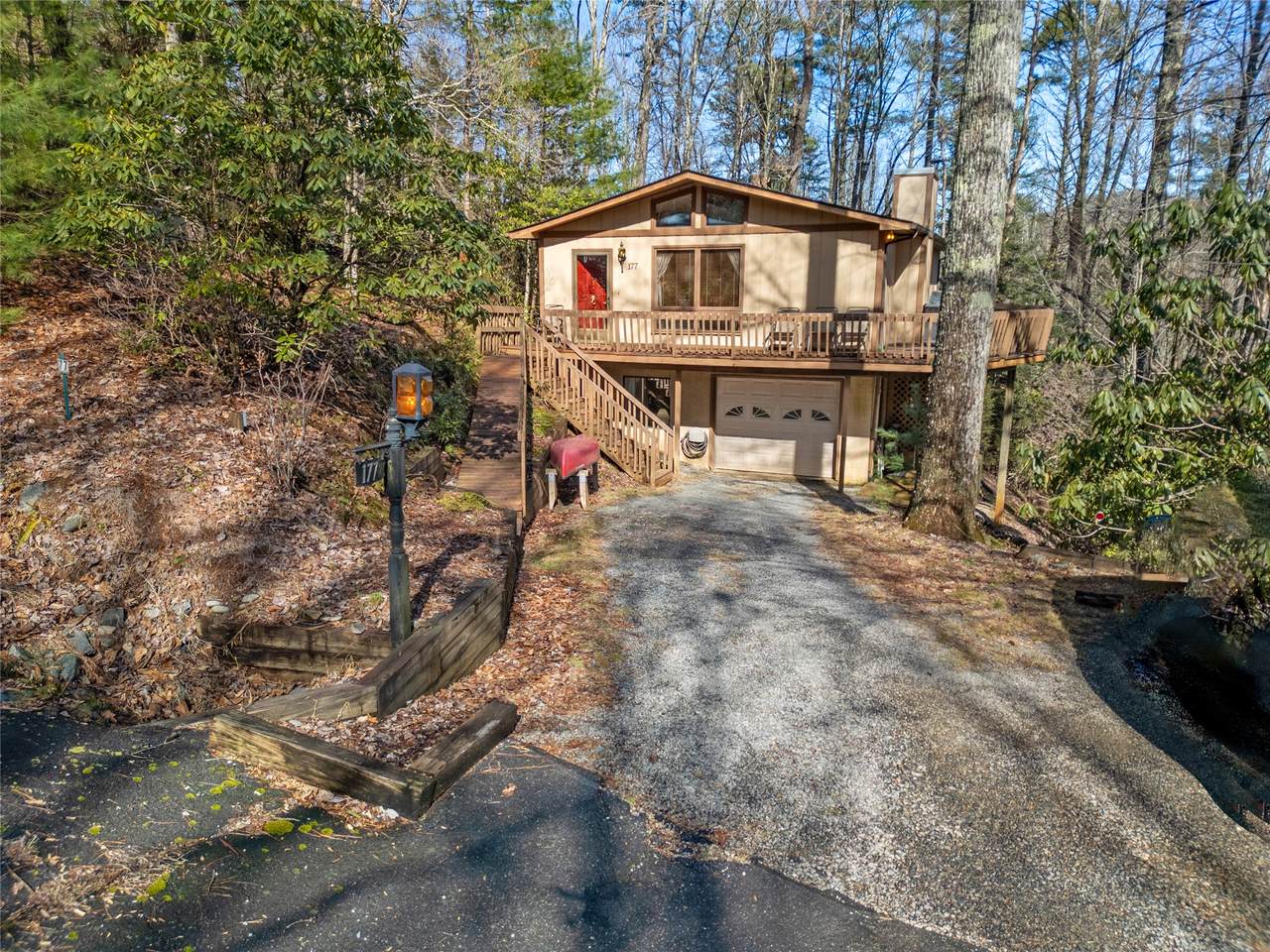 177 Walelu Court - Photo 1