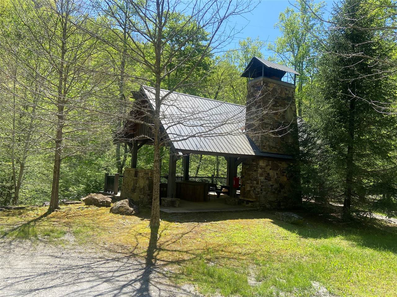 https://bt-photos.global.ssl.fastly.net/hcbor/1280_boomver_2_1002450-2.jpg