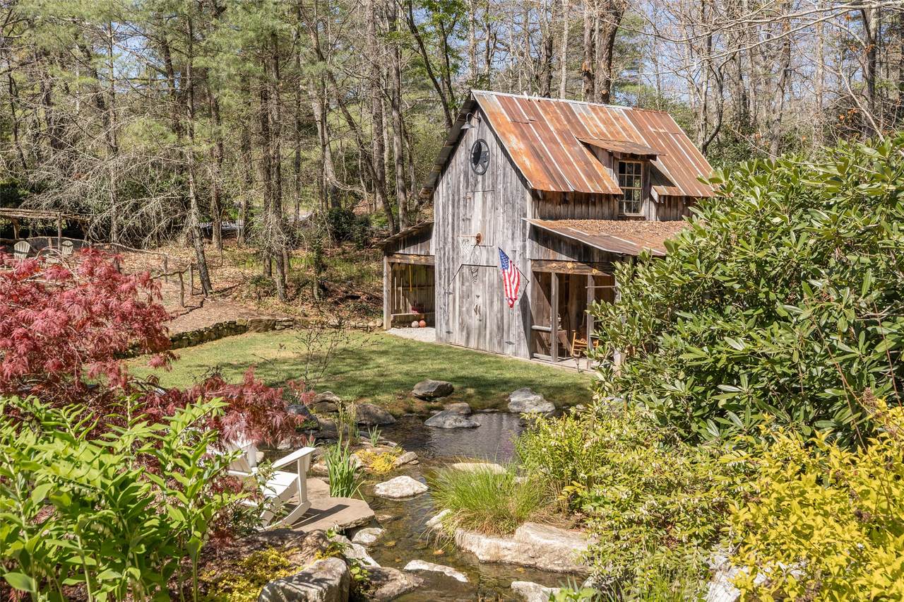 1411 Flat Mountain Road - Photo 1