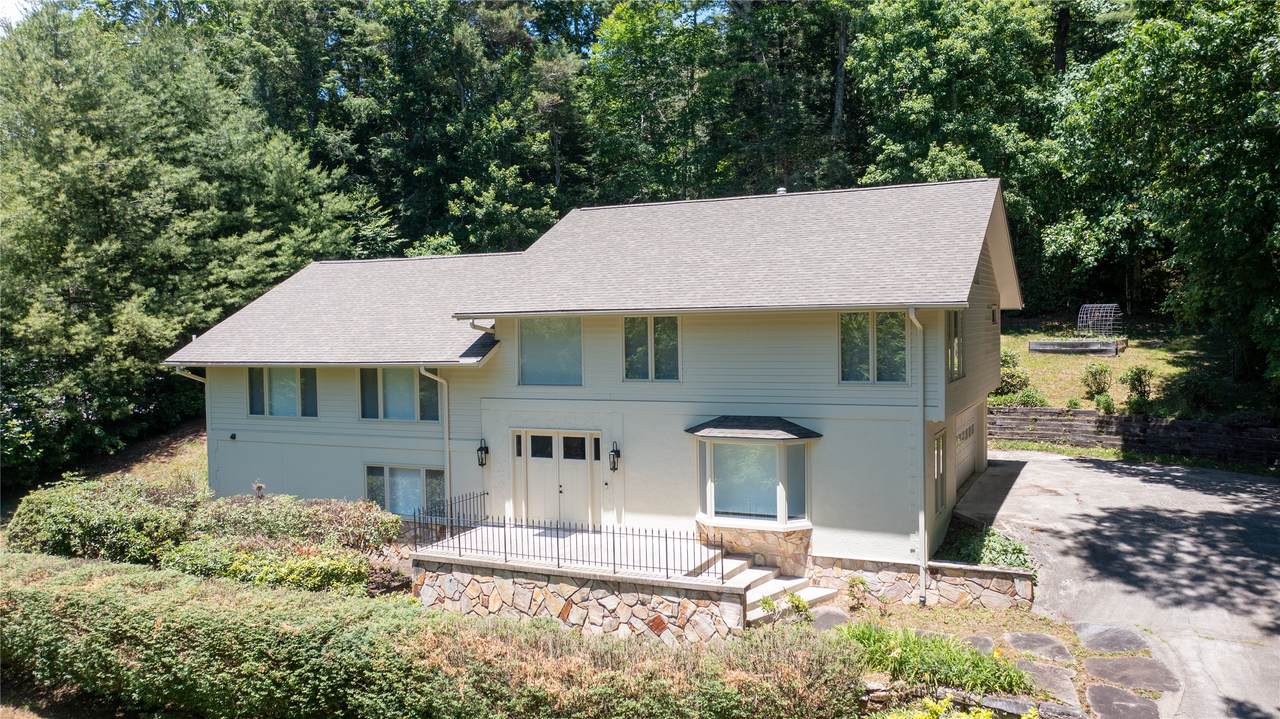 54 Deer Run - Photo 1