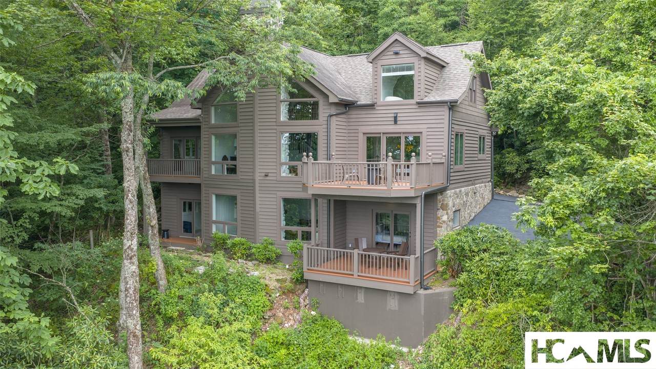 700 Satulah Ridge Road - Photo 1