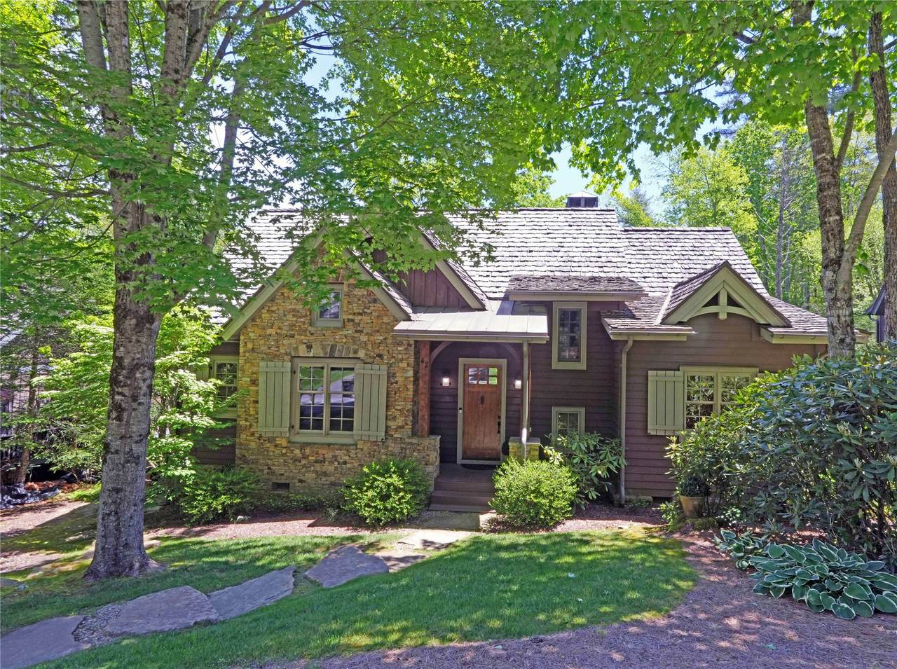 42 Hemlock Ridge - Photo 1