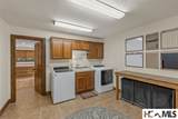 240 Round Hill Road - Photo 43