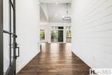 202 Lakeshore Drive - Photo 3