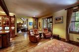 275 West Club Boulevard - Photo 23