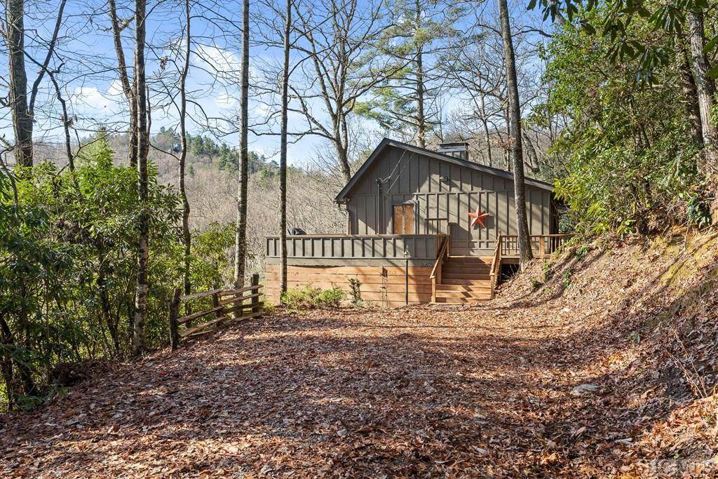 290 Blue Ridge Lane - Photo 1