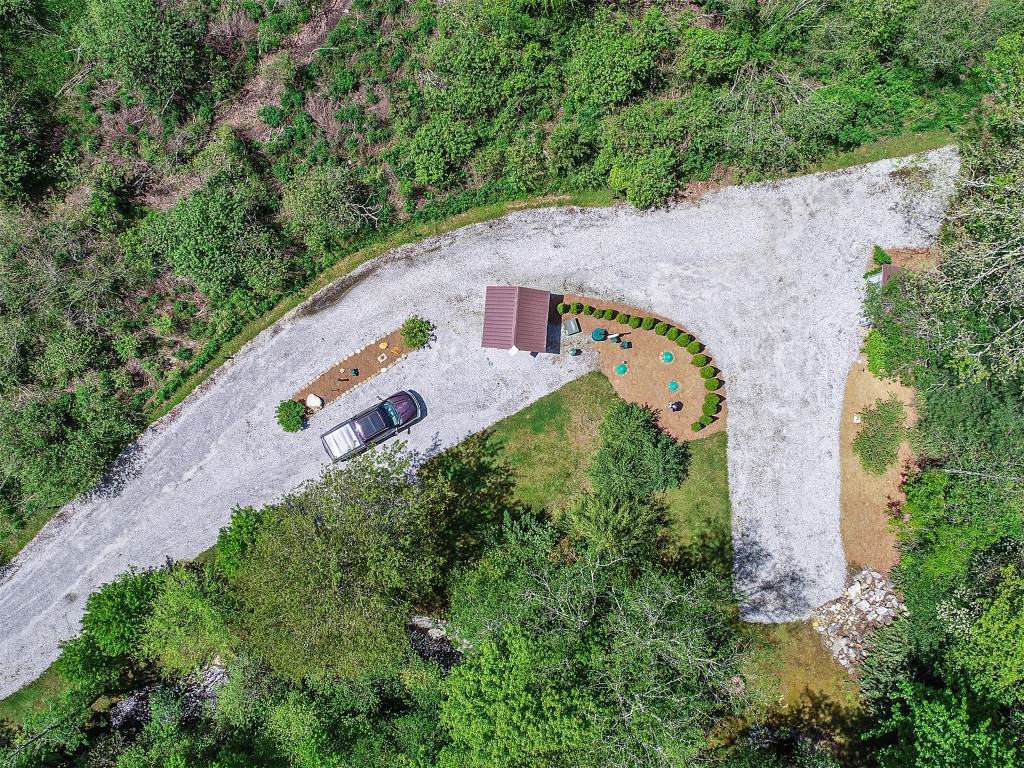 87 Middle Creek Lane - Photo 1