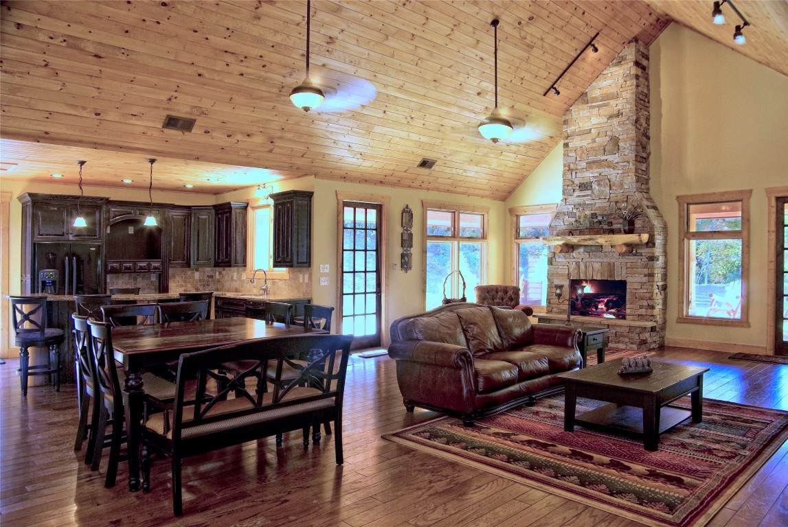 30 Eucalyptus Drive - Photo 1