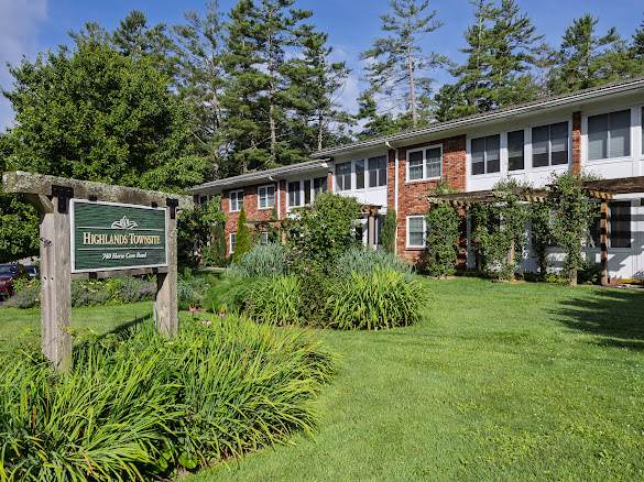 740 Horse Cove Road - Photo 1