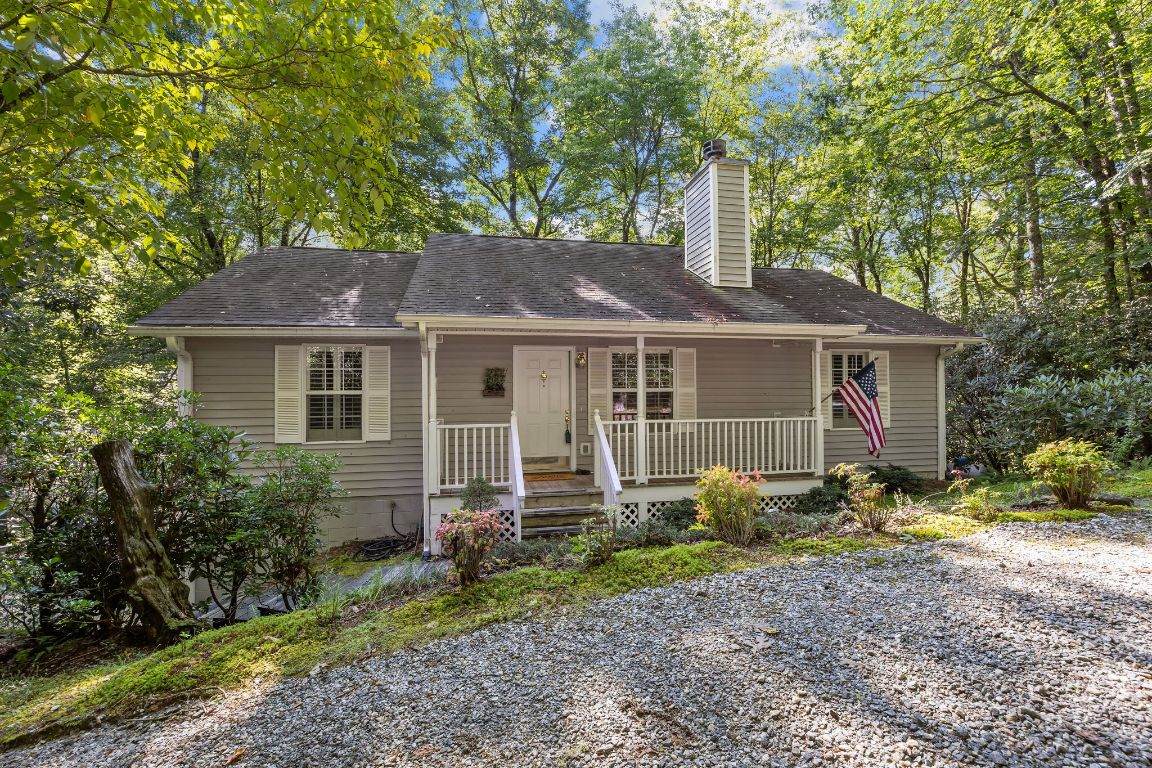 285 Holly Forest Court - Photo 1