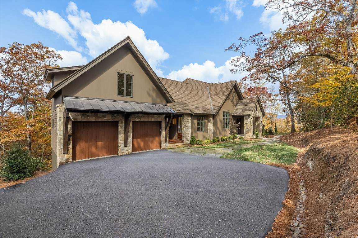 1140 Hudson Road - Photo 1