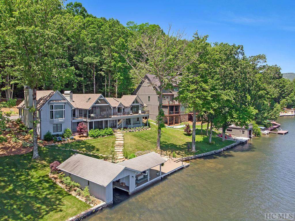 682 West Club Blvd - Photo 1