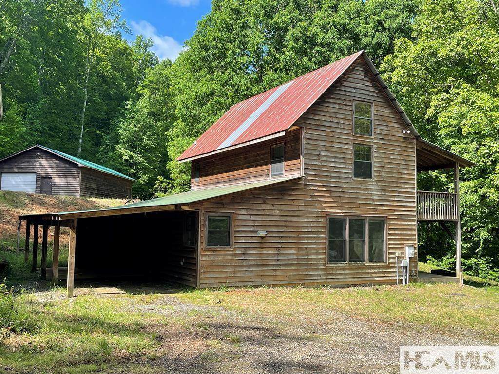 930 Copperhead Cove - Photo 1