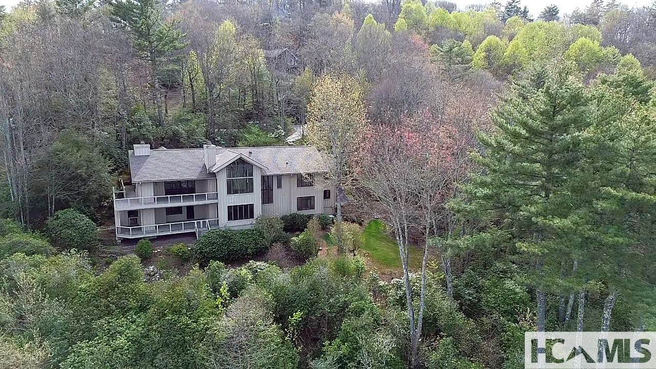 721 Lakeside Drive - Photo 1