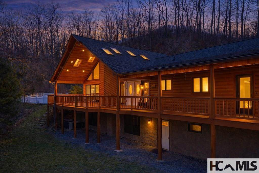 112 Hawks Nest Ridge - Photo 1
