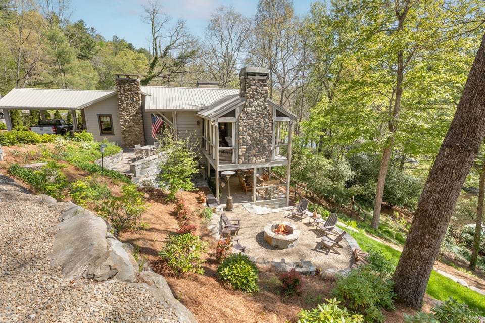 311 Sequoyah Drive - Photo 1