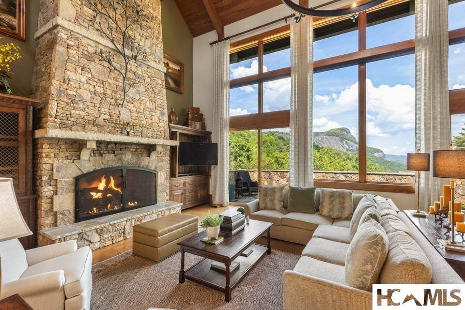 70 Norton Court - Photo 1