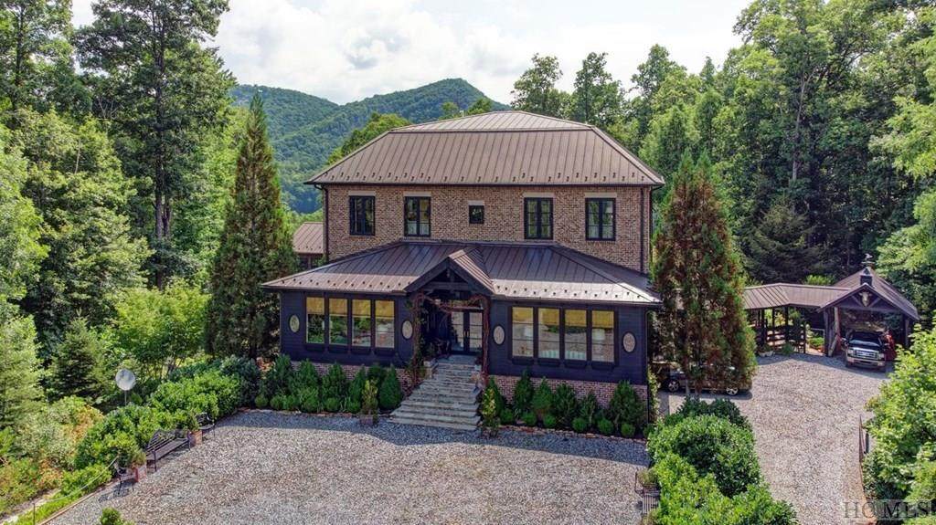 261 Winding Gap Lane - Photo 1