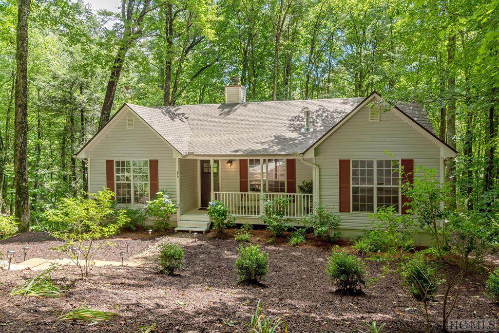 619 Holly Road - Photo 1