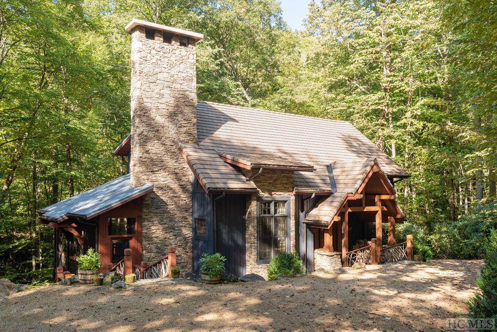 622 Spike Moss Road - Photo 1