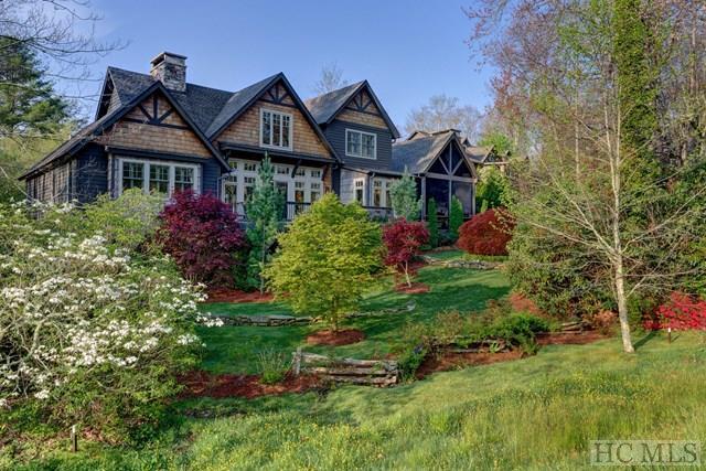 494 Country Club Drive - Photo 1