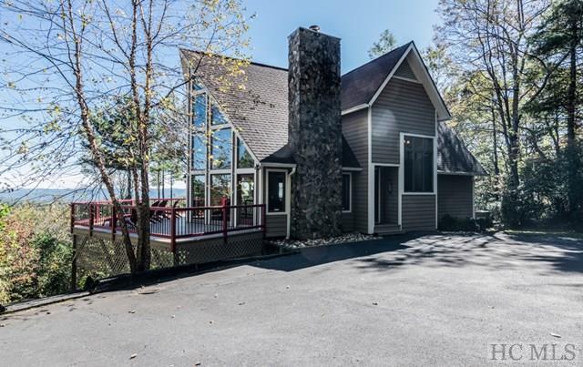 749 Lakeside Drive - Photo 1