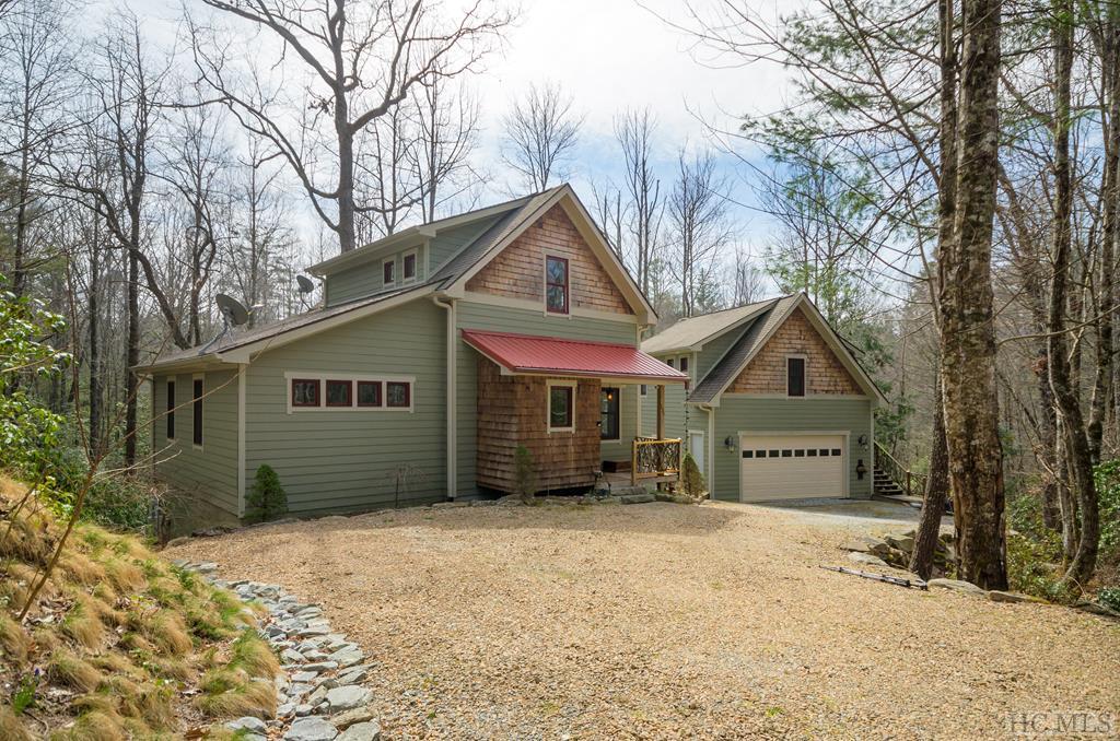 132 Azalea Court - Photo 1