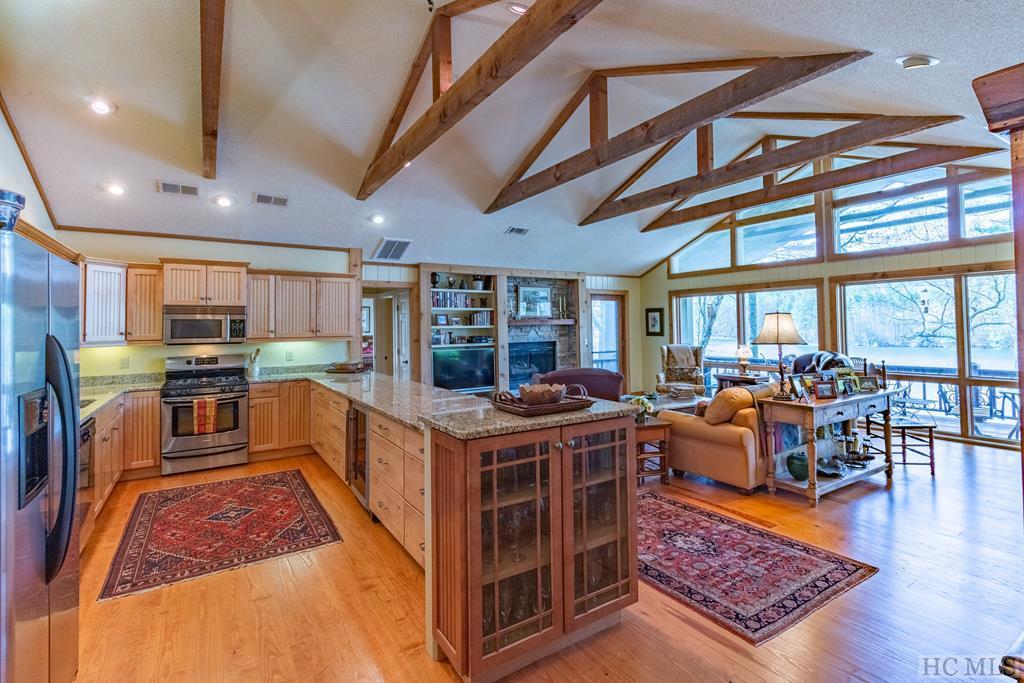 311 Knob Hill Road - Photo 1