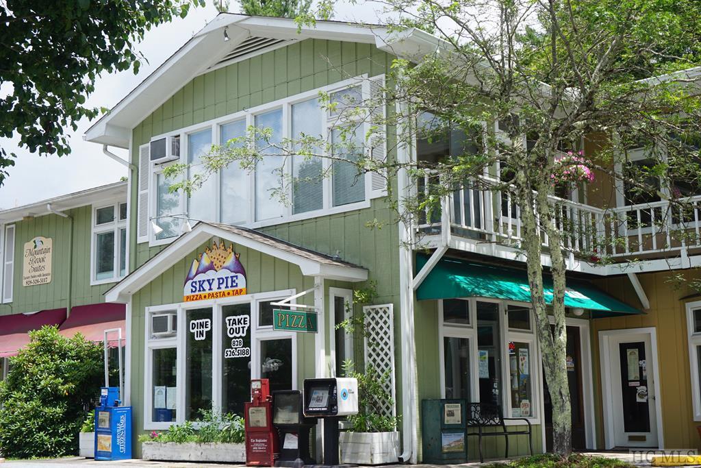 423 N 4th Street - Photo 1