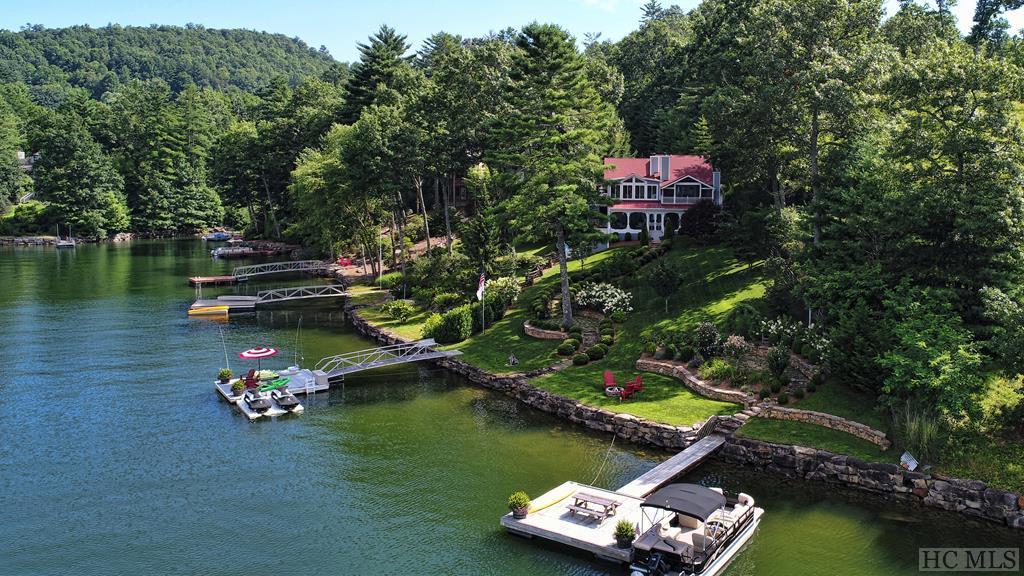 230 Admirals Point Drive - Photo 1