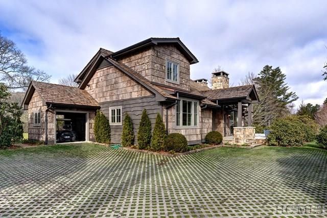 74 Donald Ross Road - Photo 1