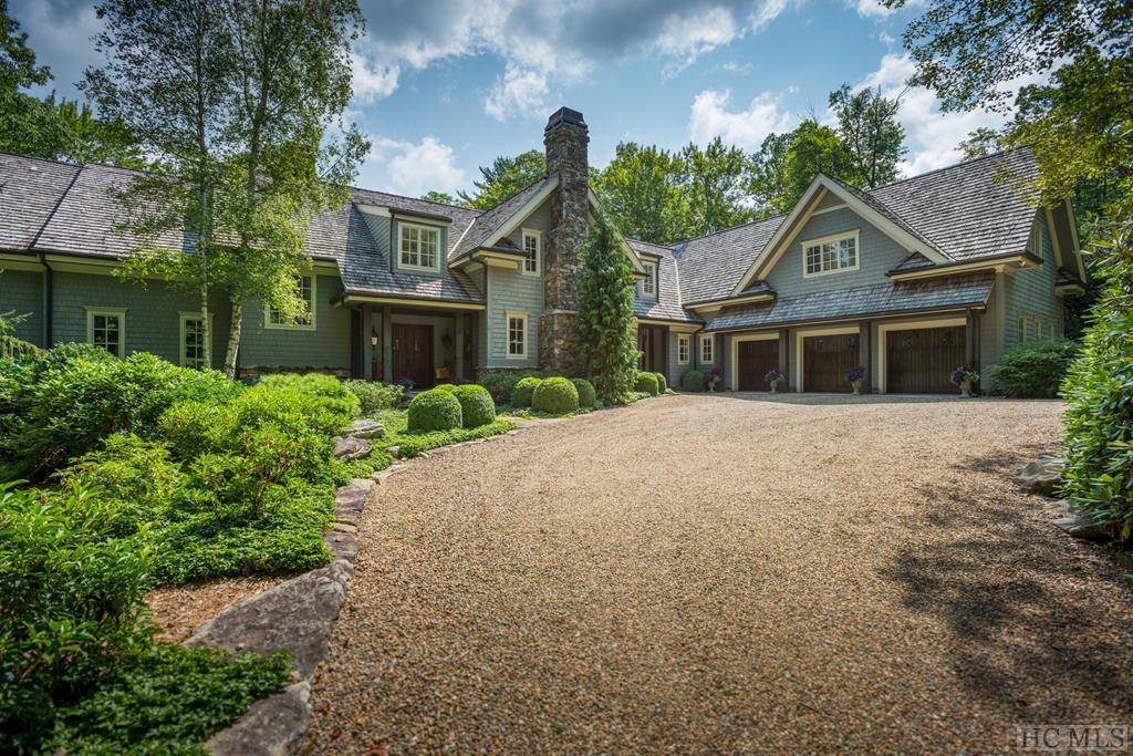 227 Sagee Woods Drive - Photo 1