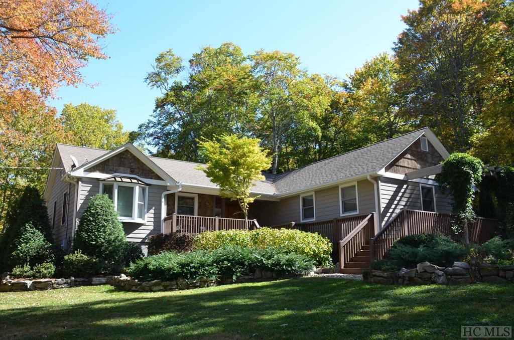 312 Sherwood Forest Road - Photo 1
