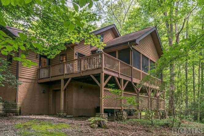 662 Cherokee Point - Photo 1