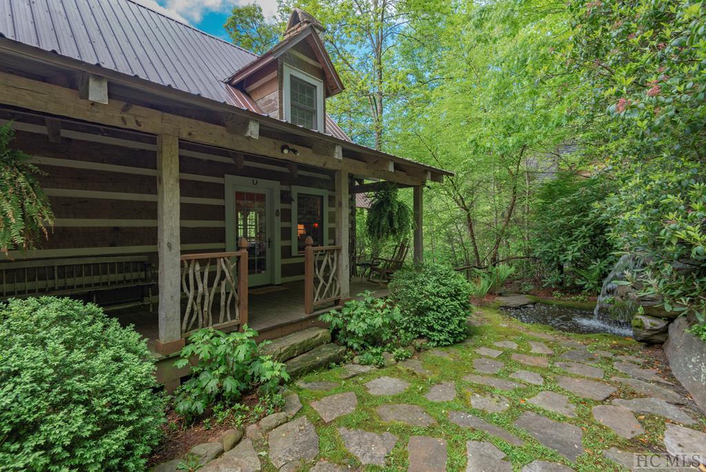 121 Ancient Way - Photo 1