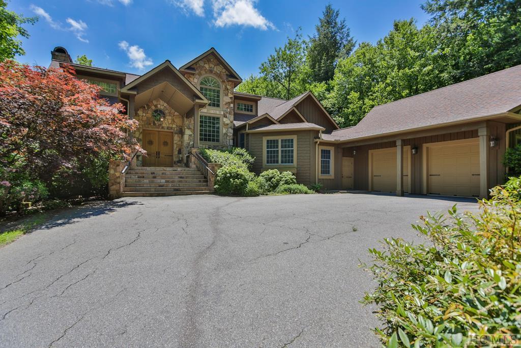 308 Crescent Trail - Photo 1