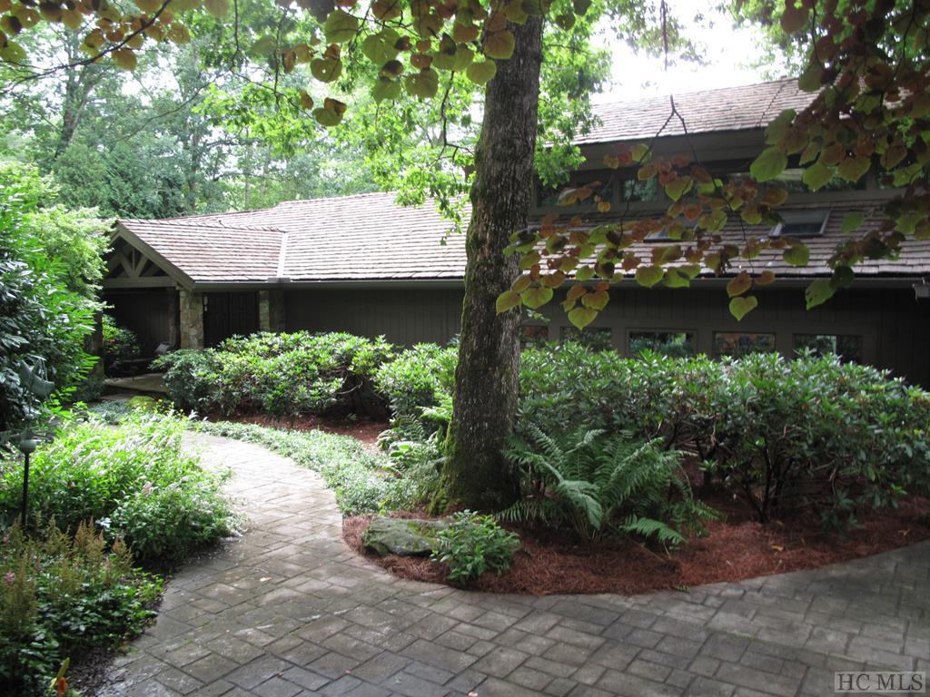 469 Sky Lake Drive - Photo 1