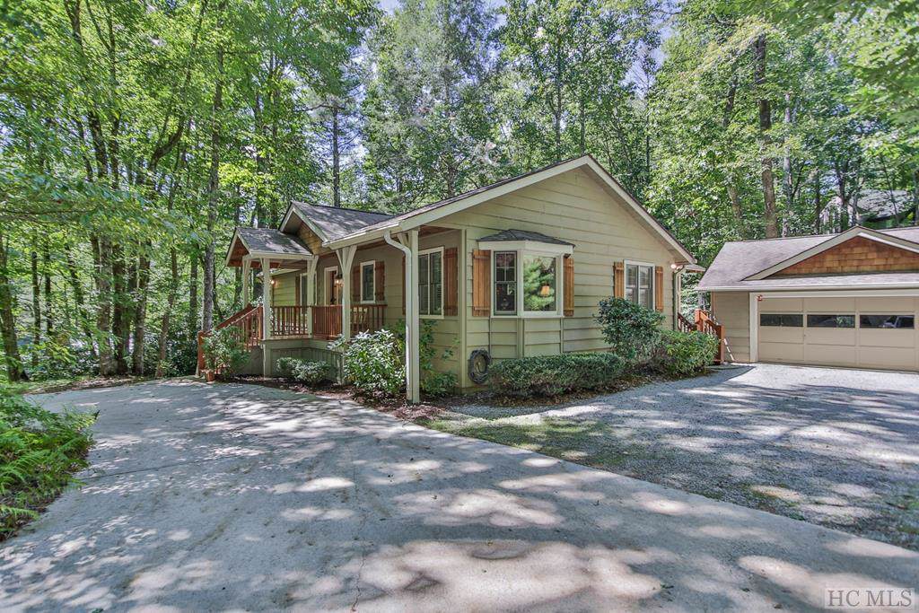 122 Azalea Court - Photo 1