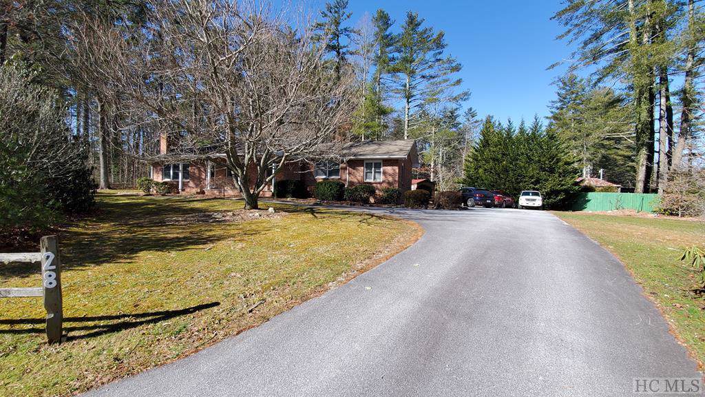 28 Cashiers Lake Road - Photo 1